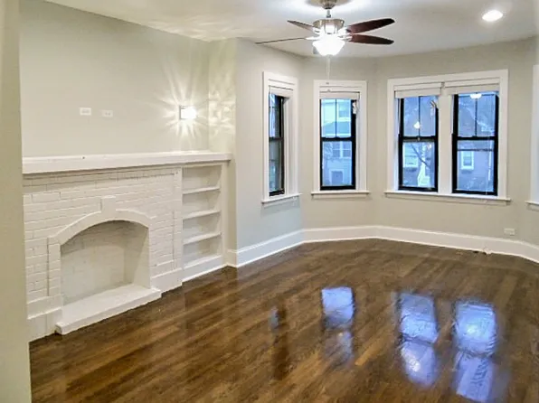 2211 1/2 W Foster Ave #1, Chicago, IL 60625