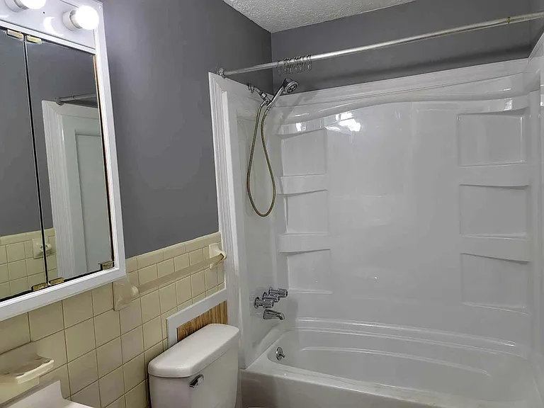 713 Mill St — Photo 4
