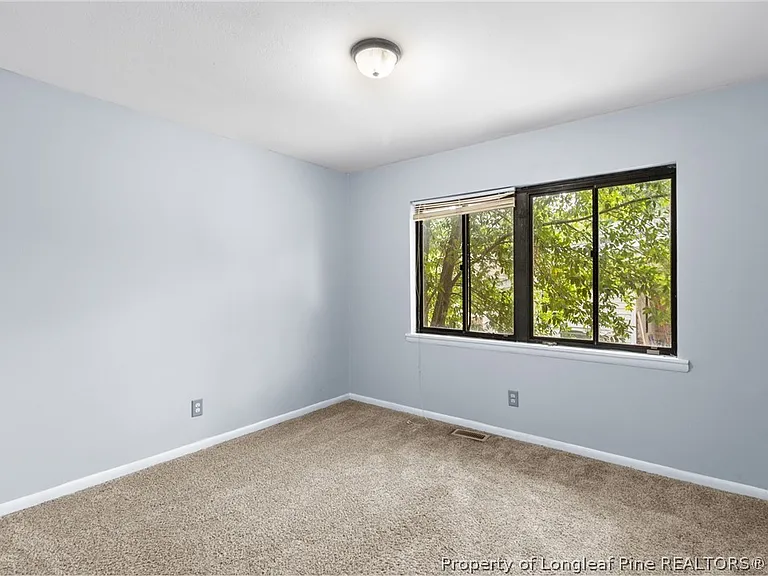 1907 Martindale Dr — Photo 26