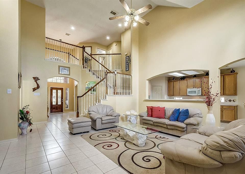 1st image of 3311 Keithwood Cir E