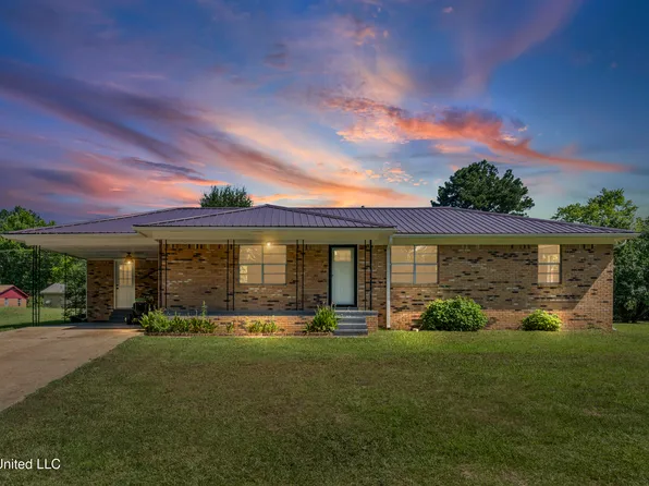 455 N Hill St, Holly Springs, MS 38635