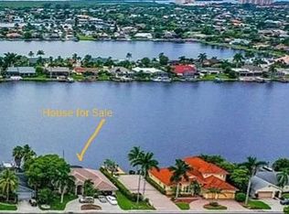 534 Cape Coral Pkwy W, Cape Coral, FL 33914