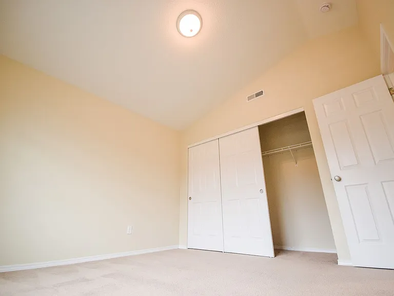 17461 SW Rose Petal Ln — Photo 17