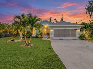 107 Byron Ct, Rotonda West, FL 33947