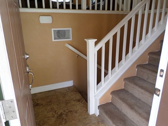 3rd image of 8937 Elwood Ct