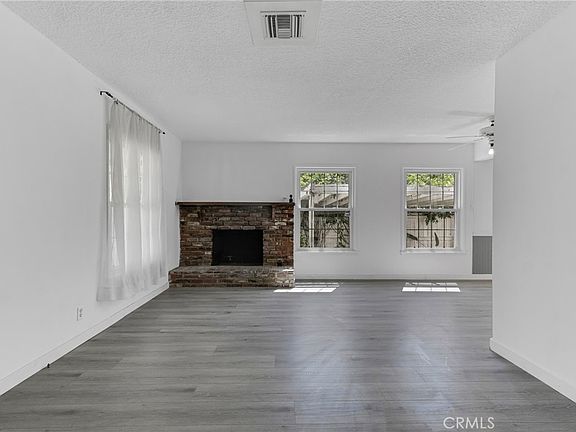 4th image of 8101 Lemona Ave