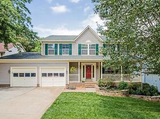 1136 Cureton Pl, Charlotte, NC 28217