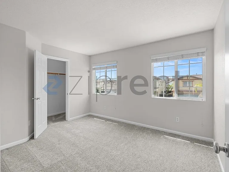 1000 Morning Glory Way — Photo 26