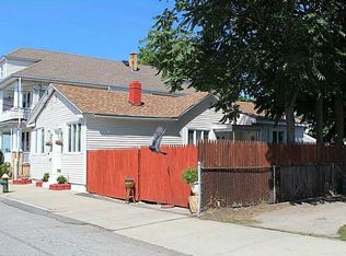 117 Elmdale Ave, Providence, RI 02909