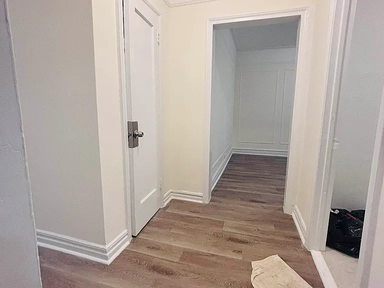 209 Bennett Ave #3B — Photo 2