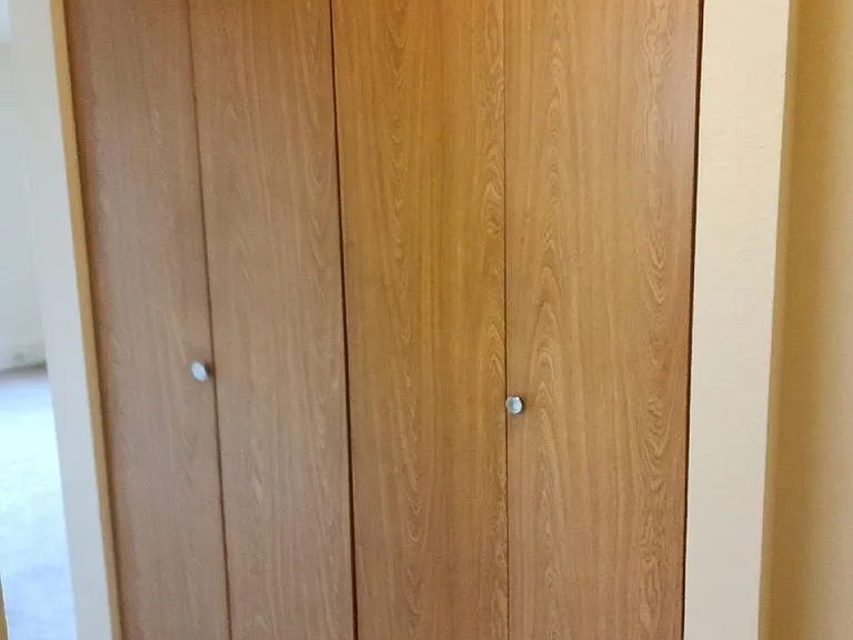 Florence Apartments — Photo 8