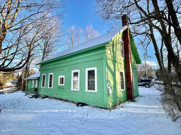 19 Sinclair Road, Johnson, VT 05656