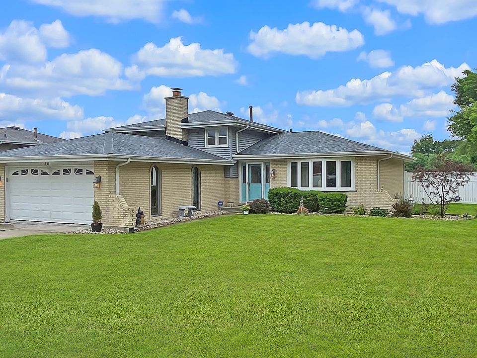 1st image of 10761 S Meadow Ln