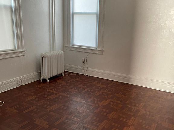 3rd image of 52 N 9th Ave #1