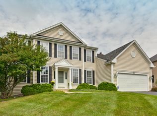 810 Pleasant St, Fox River Grove, IL 60021