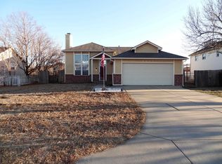 8835 E Hurst St, Wichita, KS 67210