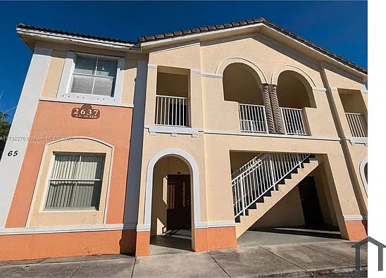 3 bed, $2,500 — Photo 4