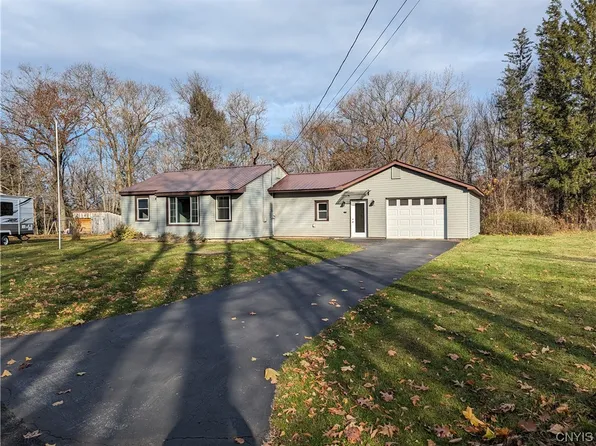 4030 Edgewood Dr, Lyons Falls, NY 13368