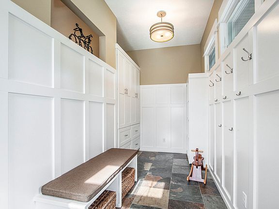 4th image of 1328 Innisbrook Ct