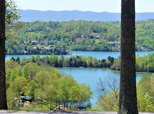 Deerfield Way, La follette, TN 37766