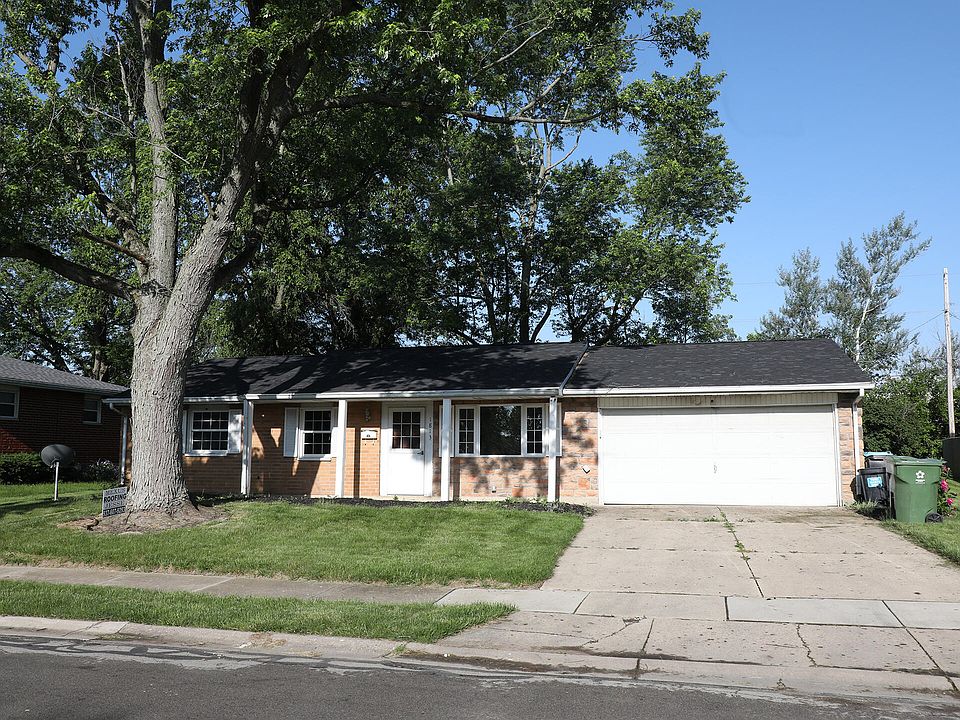 1st image of 1813 Fair Oaks Dr