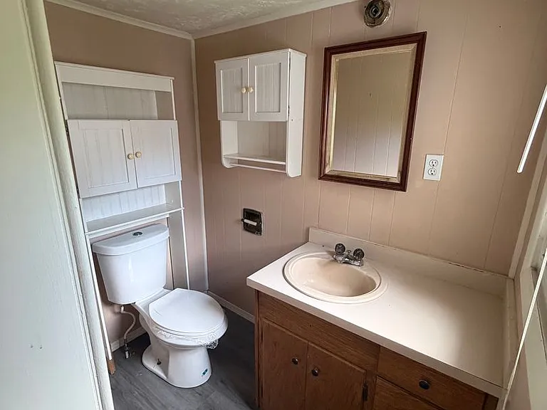 716 NW #D — Photo 9
