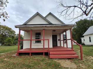 115 N State St, Danville, IL 61832