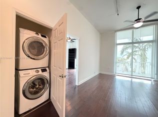 2100 Van Buren St APT 320, Hollywood, FL 33020