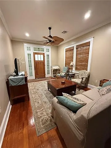 4915 Laurel St — Photo 21