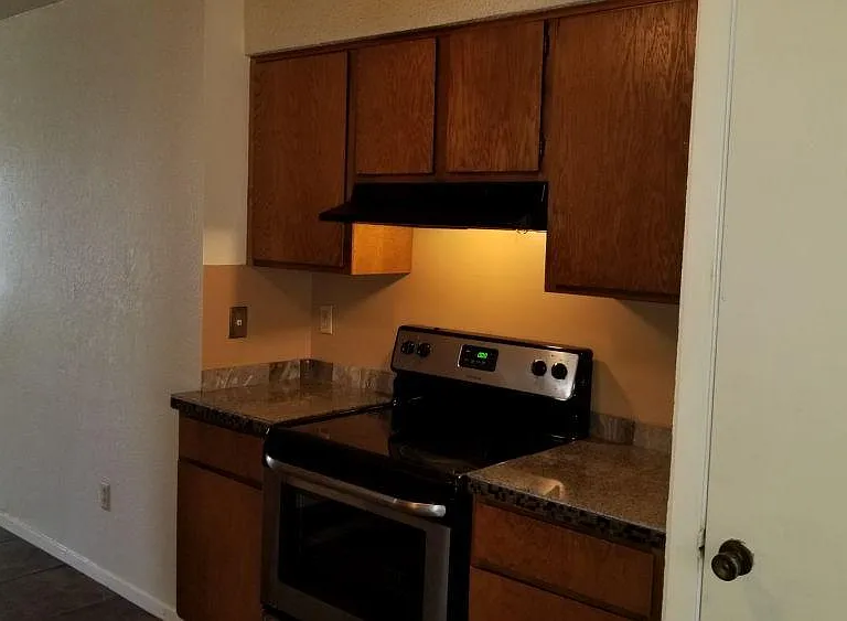 7214 Salt Springs Dr #A — Photo 20