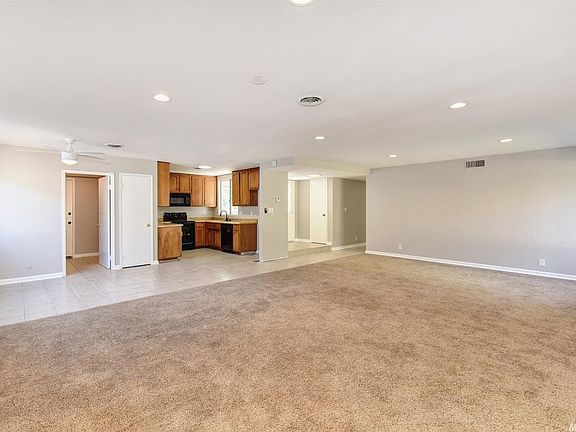5th image of 5012 Deerpark Cir