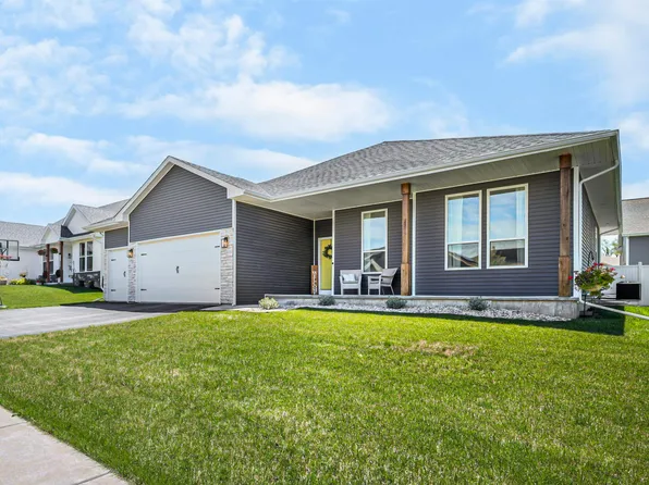 313 Cherry St, Edgerton, WI 53534