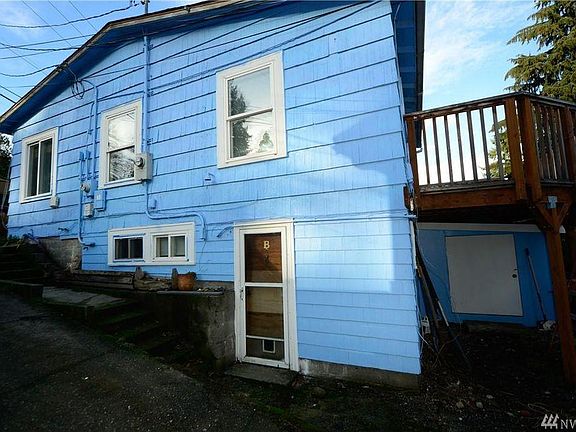 house exterior-front door unit B