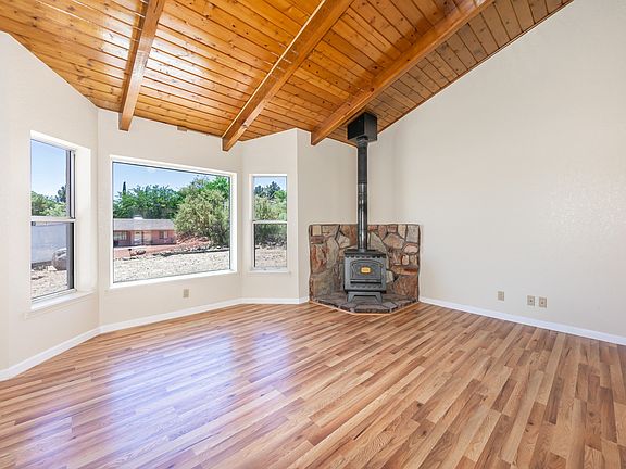 4th image of 1390 S Wild Burro Dr