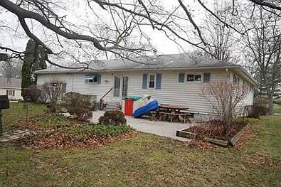 2nd image of 17795 Woodview Dr