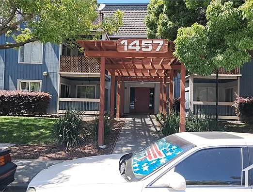 1457 N Camino Alto #107 — Photo 11