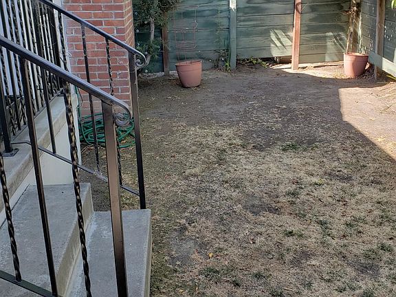 5th image of 2731 Flores St