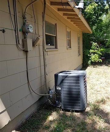 5th image of 1504 NE 38th St