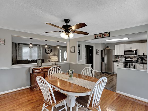 5th image of 704 Paul Dr