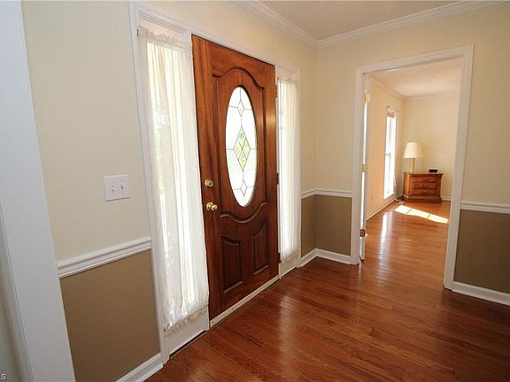 3rd image of 336 Clay Flynt Rd