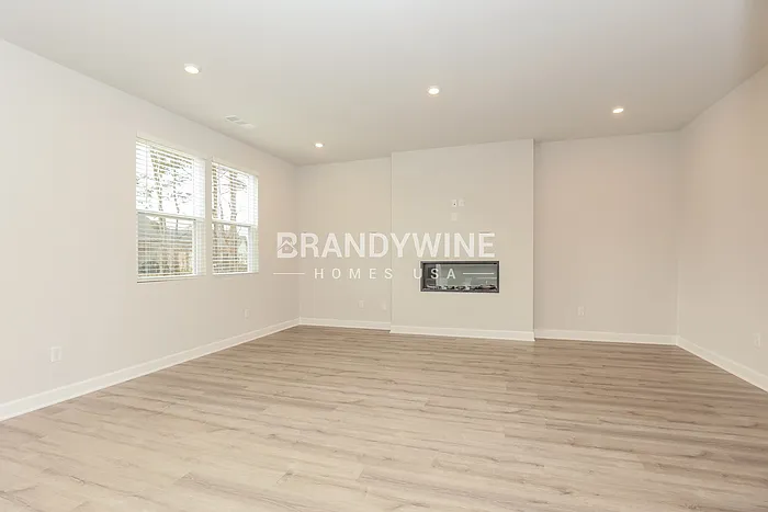 3 bed, 2.5 bath, 1944 sqft, $2,525 — Photo 4