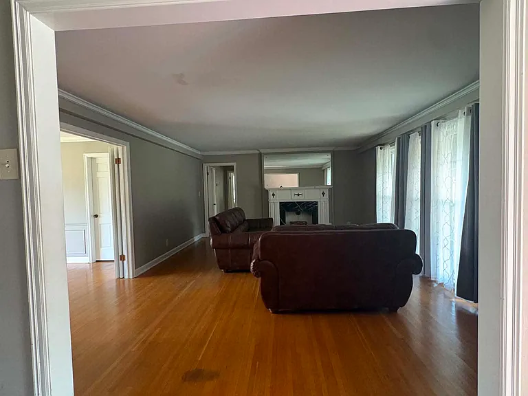 2421 S Boston Ave — Photo 12