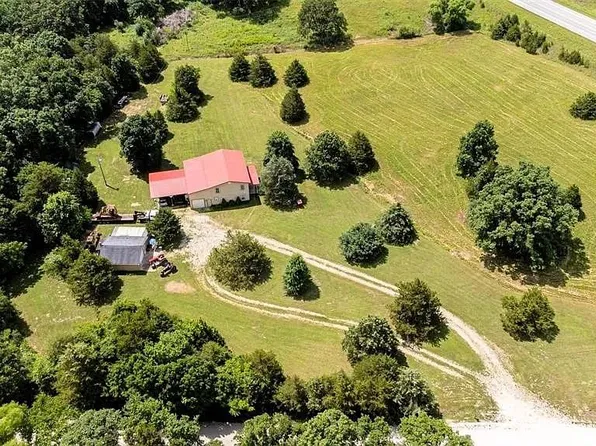 54 County Road 3160, Salem, MO 65560