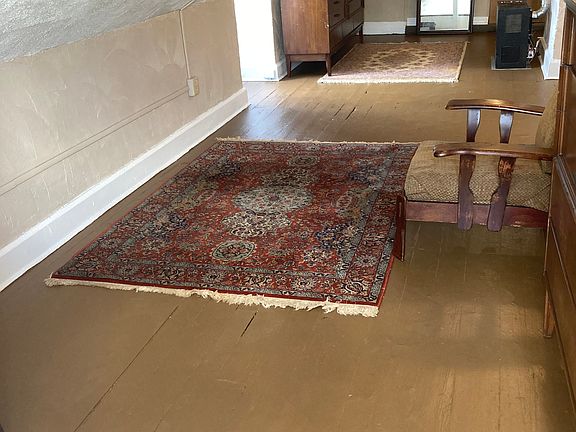5th image of 2160 Wylie Ave Floor 2