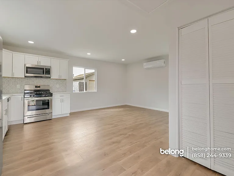 1722 L Ave — Photo 7
