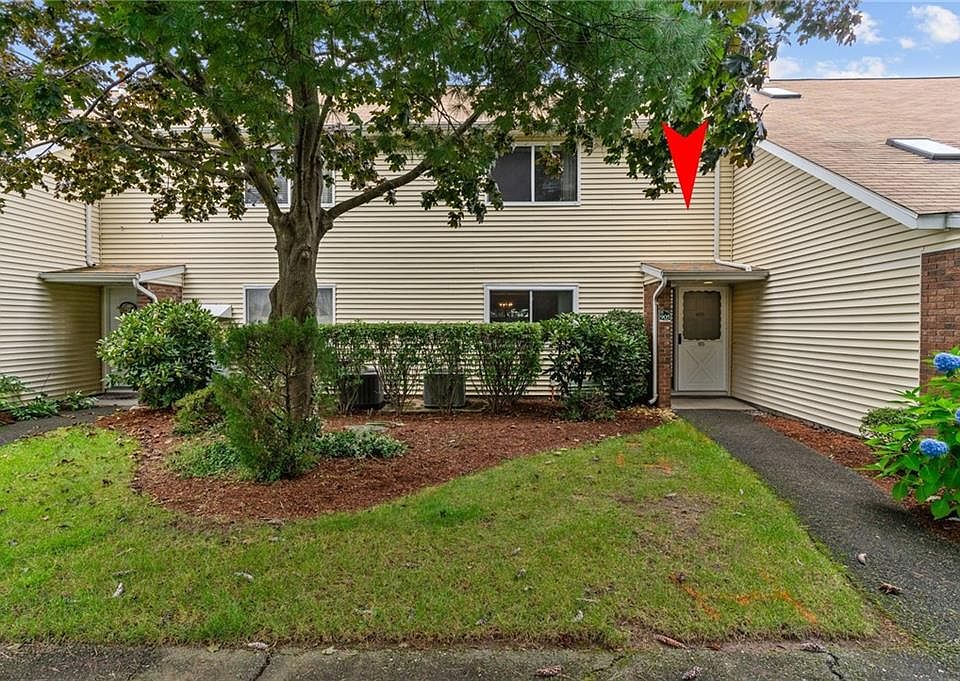 905 Halifax Dr, Warwick, RI 02886 Zillow