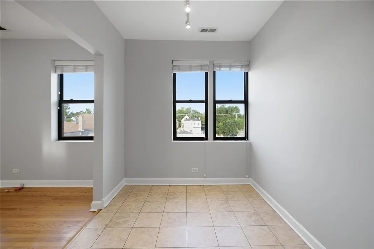 1 bed, 747 sqft, $1,450 — Photo 3