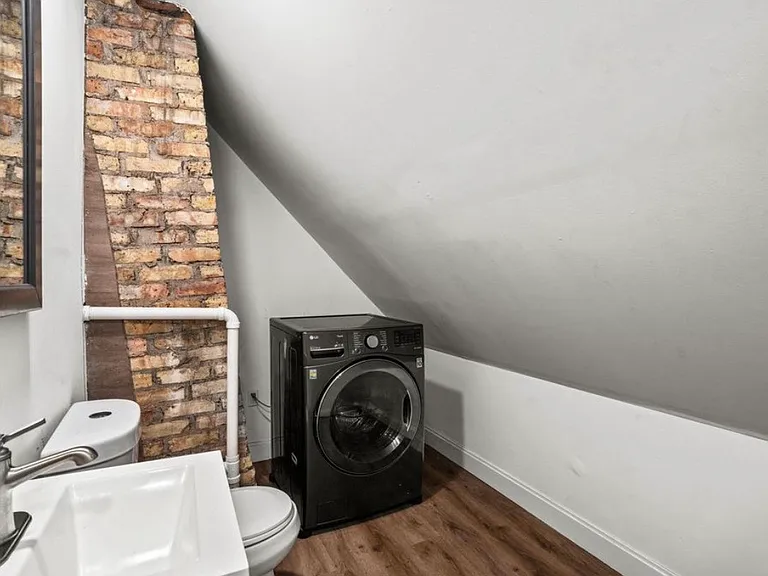 1712 E Park Pl #3 — Photo 2