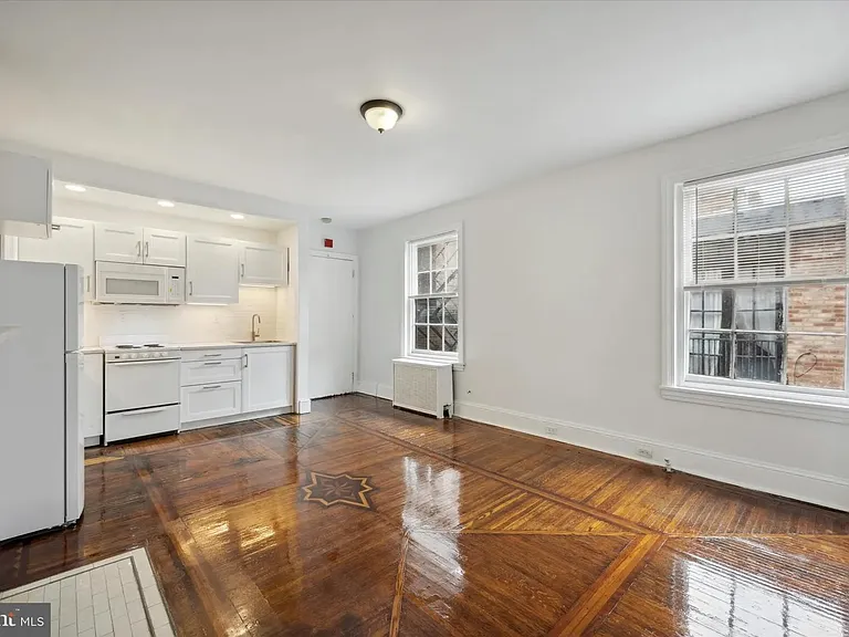 1815 Pine St #3R — Photo 3
