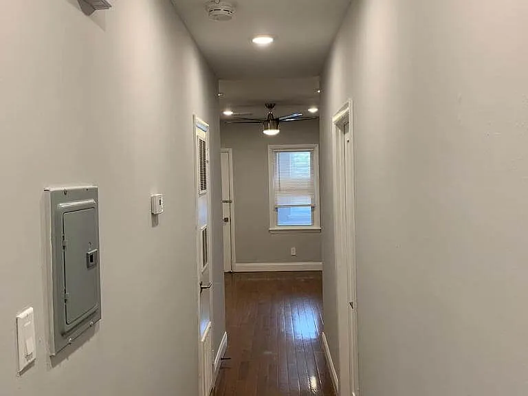 402 W Walnut Ln #A — Photo 10